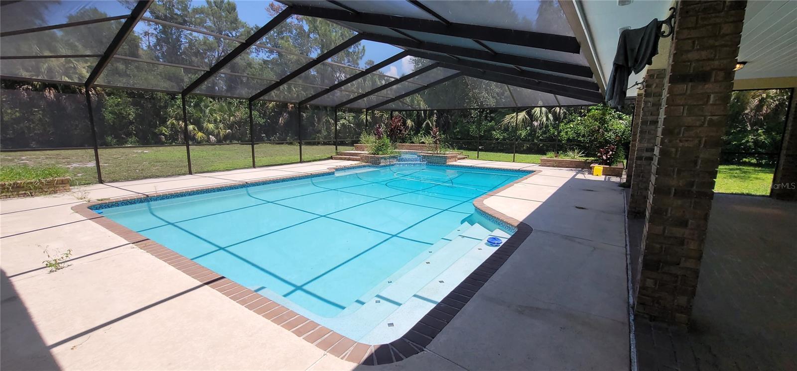 BLOOMINGDALE SEC F UNIT 1 - Residential Lease