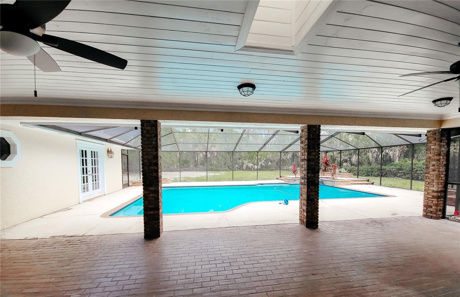 BLOOMINGDALE SEC F UNIT 1 - Residential Lease