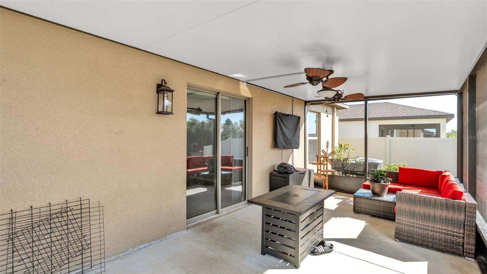 RIVERSTONE PH 1 - Residential