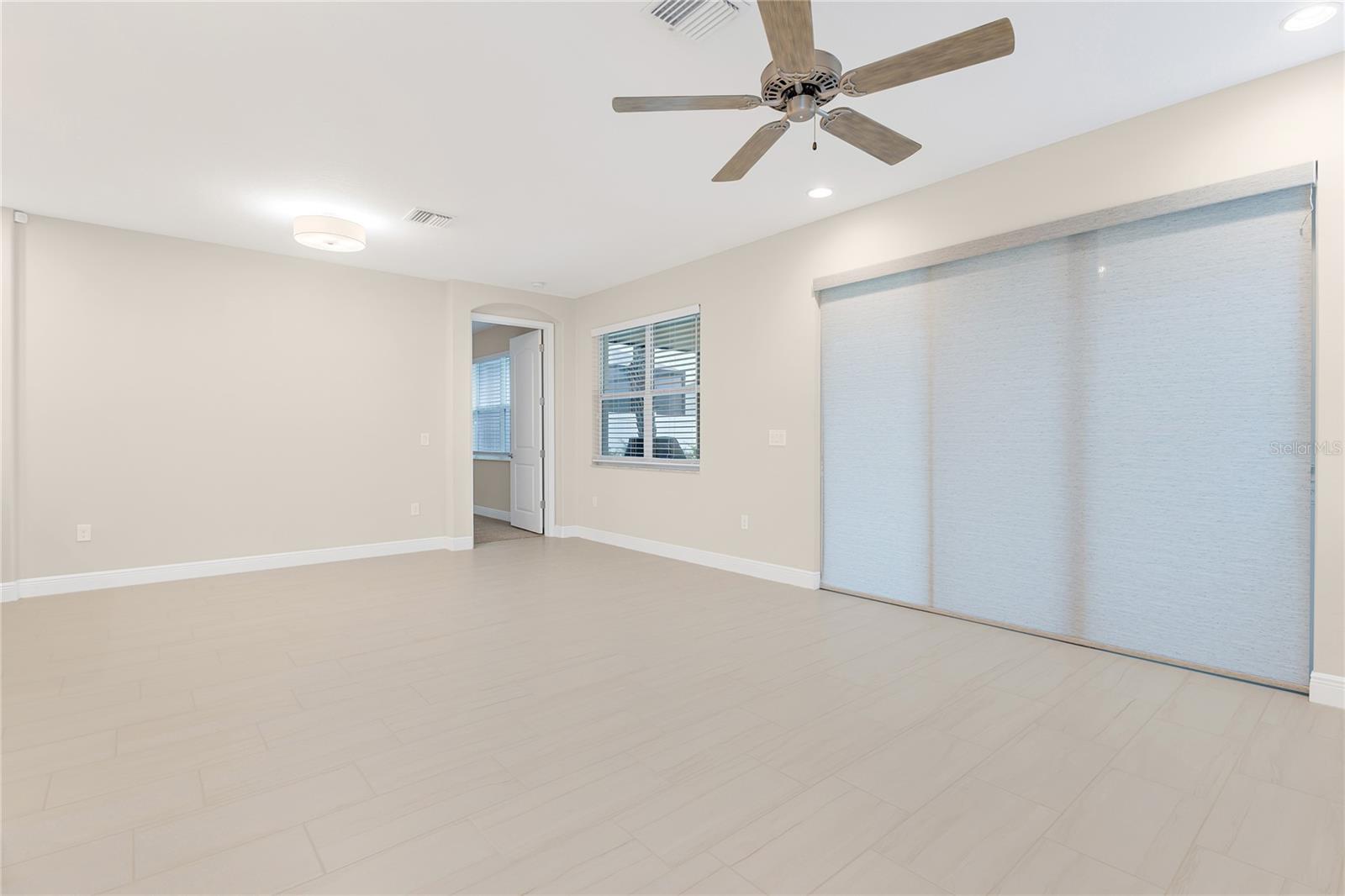 LOREN COVE SOUTH PHASE 1 - Residential