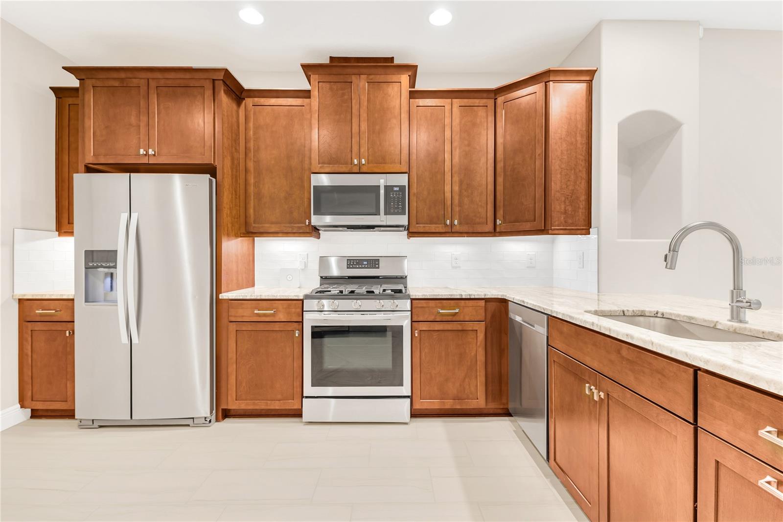 LOREN COVE SOUTH PHASE 1 - Residential