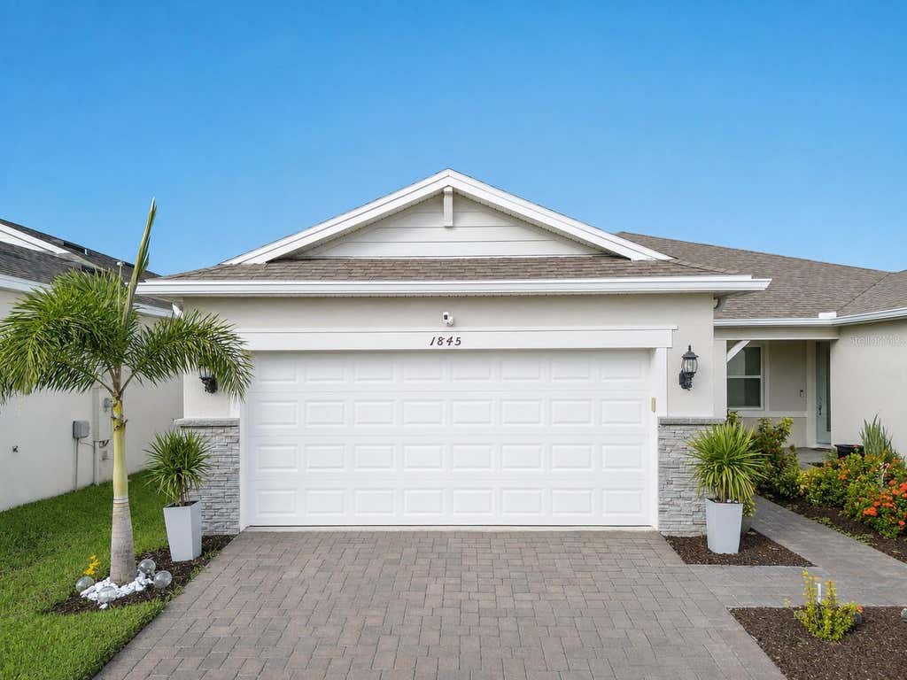 Photo of 1845 Spring Shower Circle, Kissimmee, FL 34744 (MLS # S5153795)