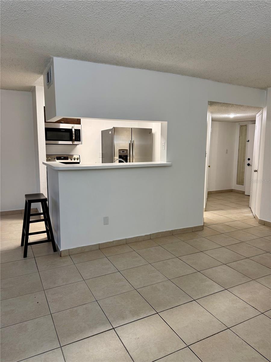 THE GRAND RESERVE CONDO - Residential Lease