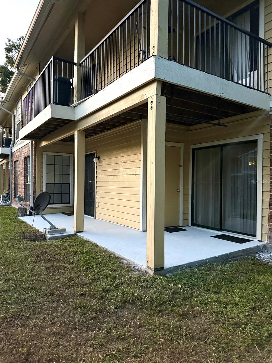 THE GRAND RESERVE CONDO - Residential Lease