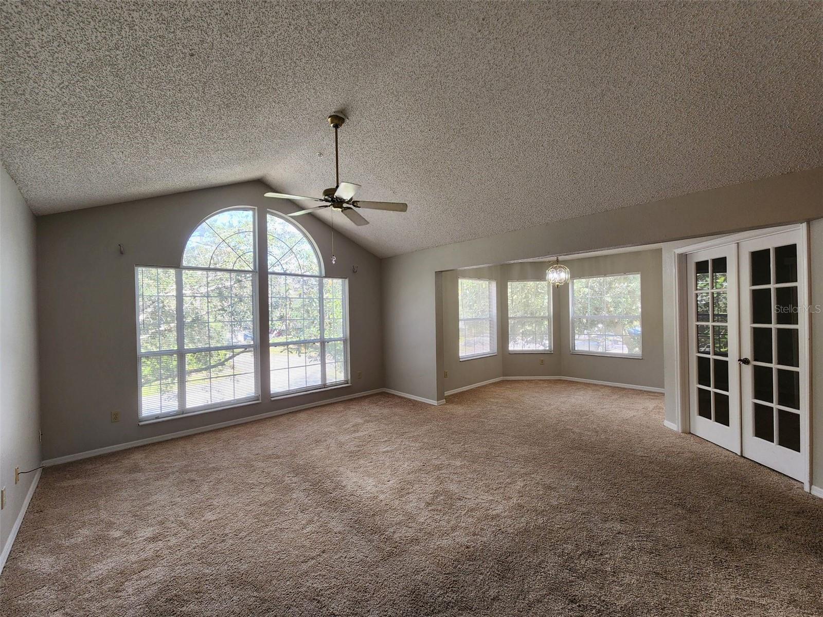 HUNTERS CHASE CONDO PH 1 - Residential Lease