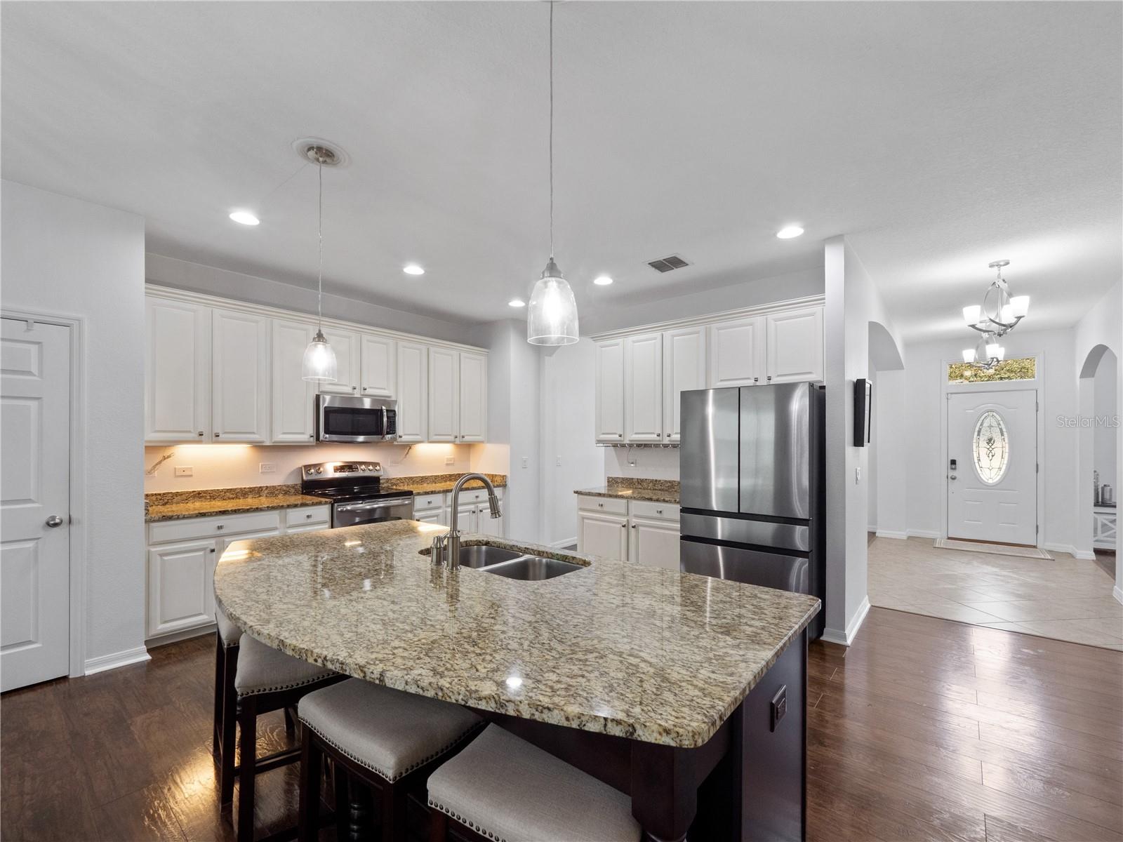 QUAIL ESTATES - Residential