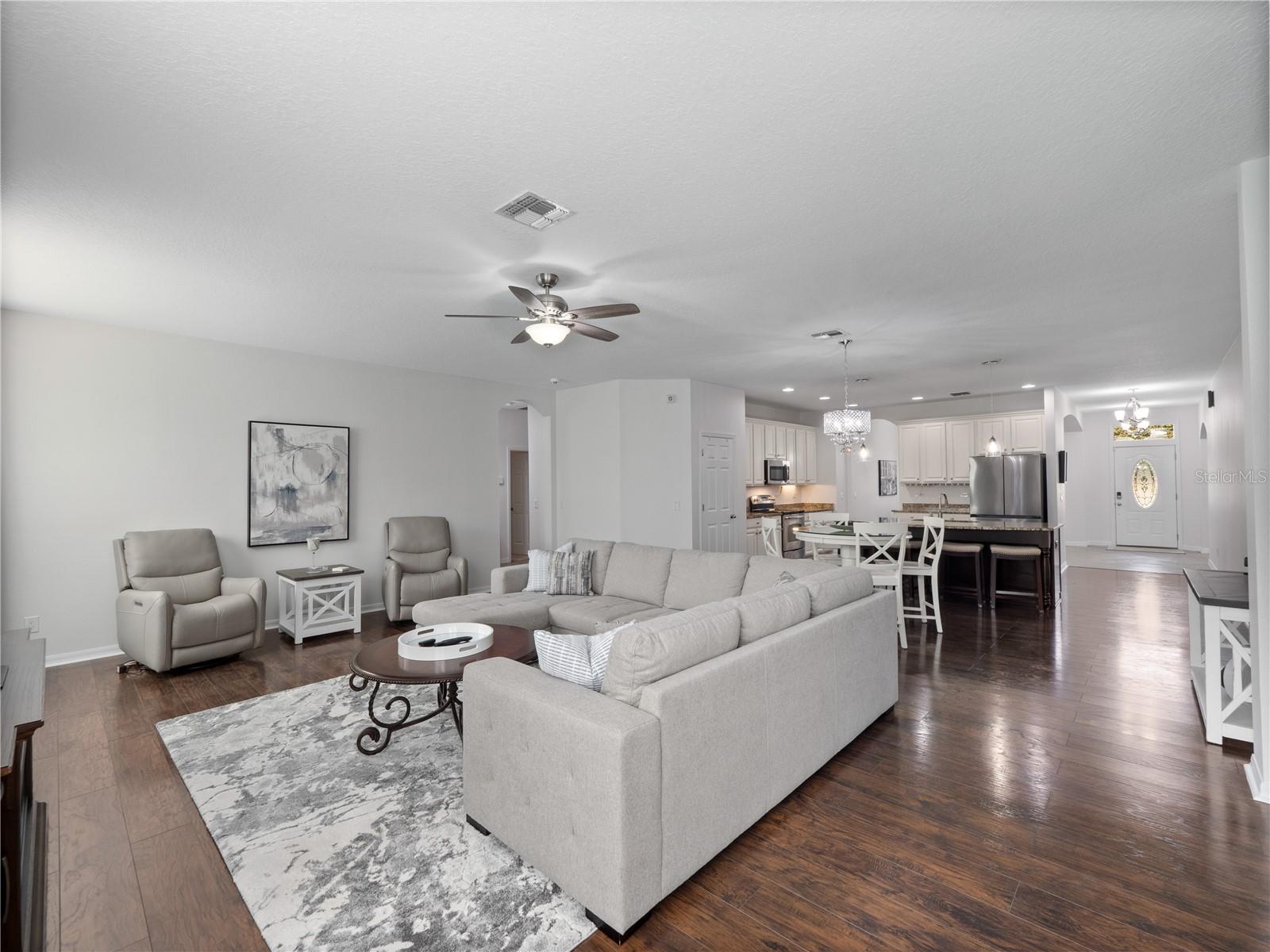 QUAIL ESTATES - Residential