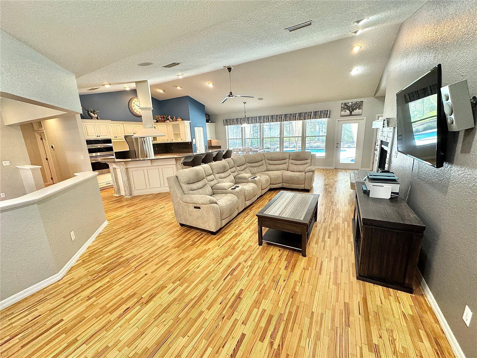 3435 BLACK WILLOW TRAIL
