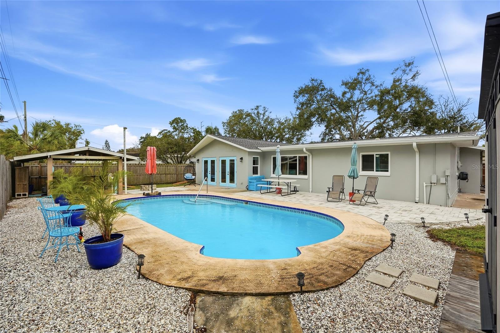 KEENE LAKE MANOR - Residential