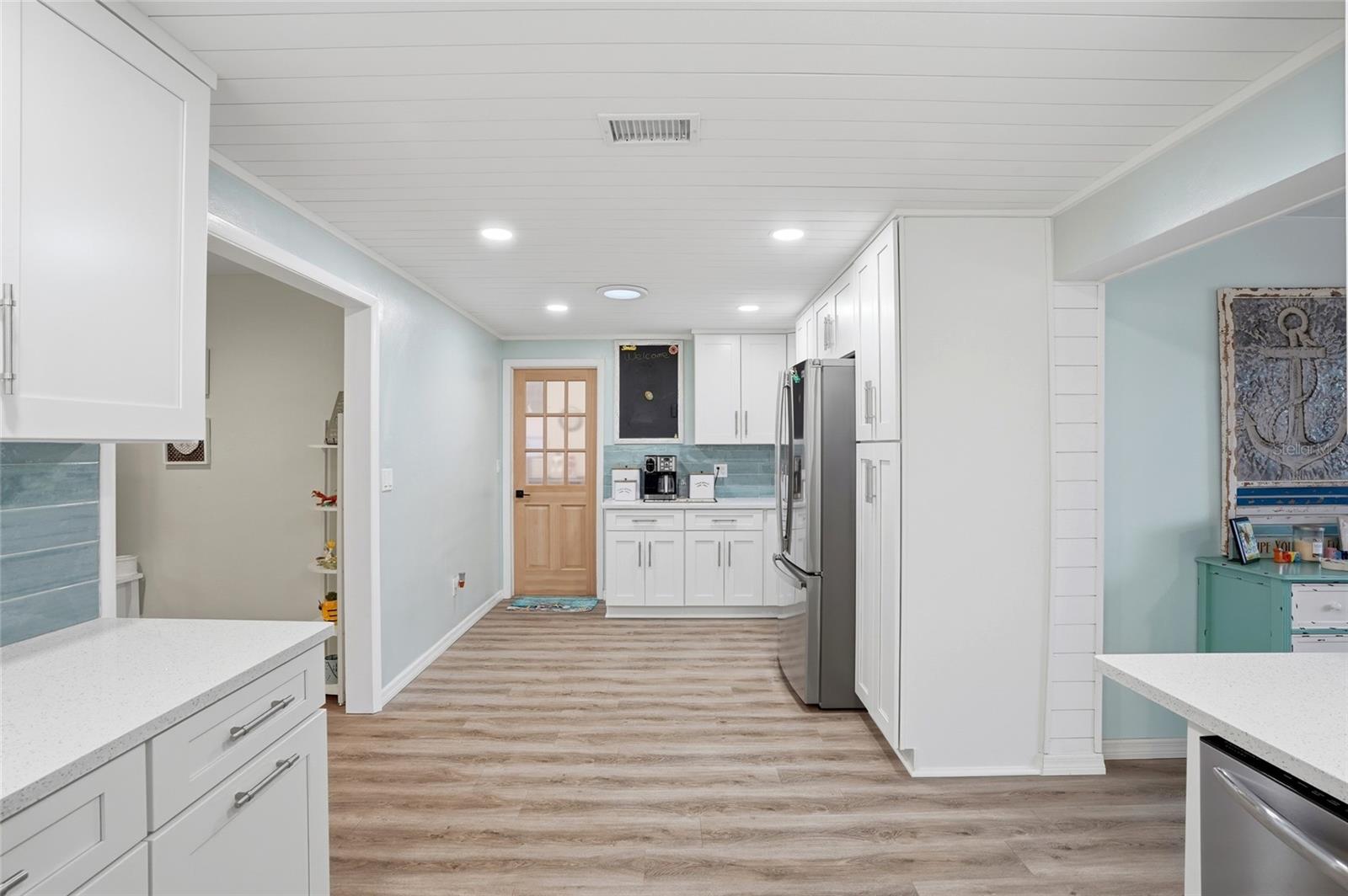 KEENE LAKE MANOR - Residential