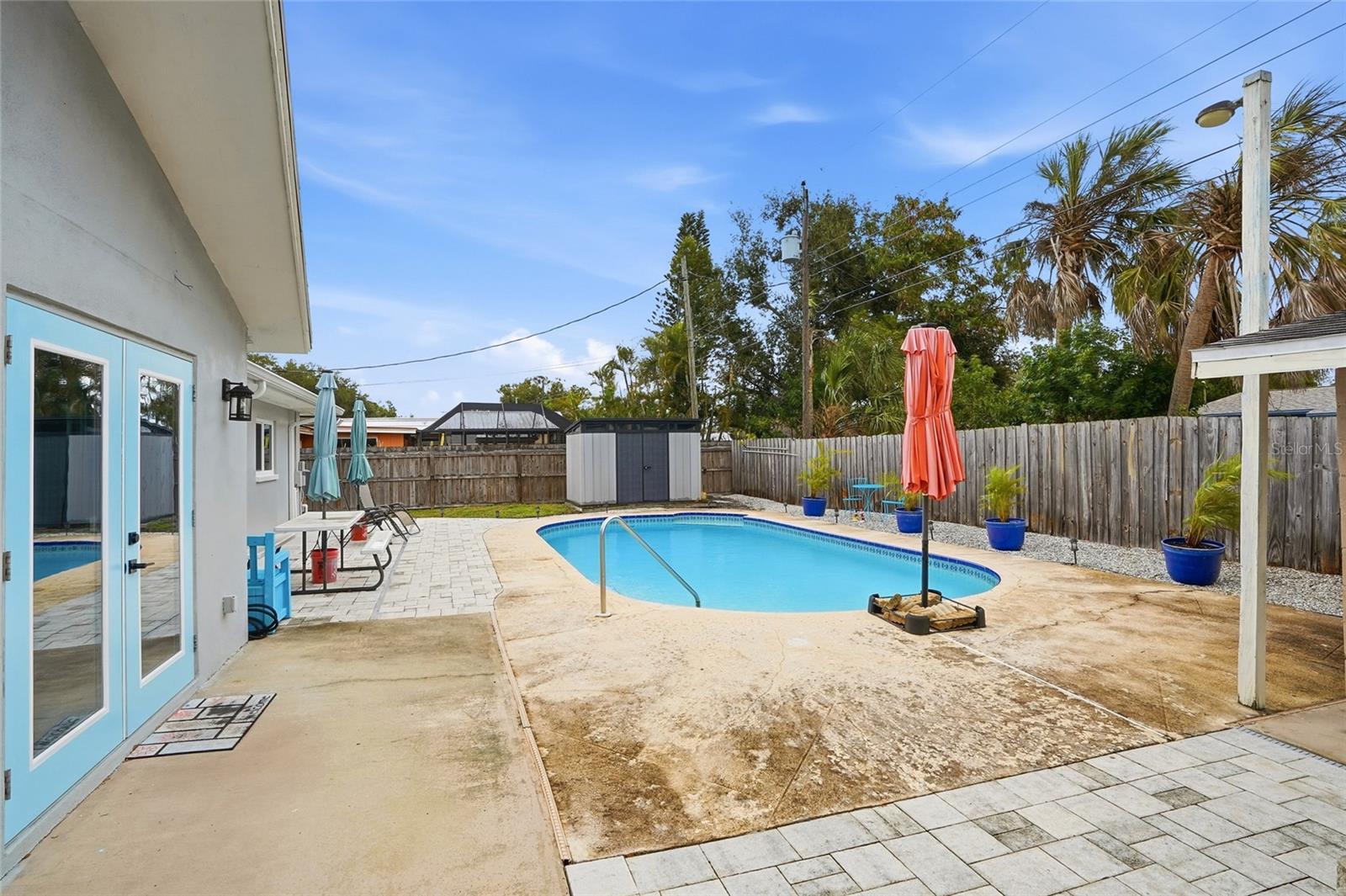 KEENE LAKE MANOR - Residential