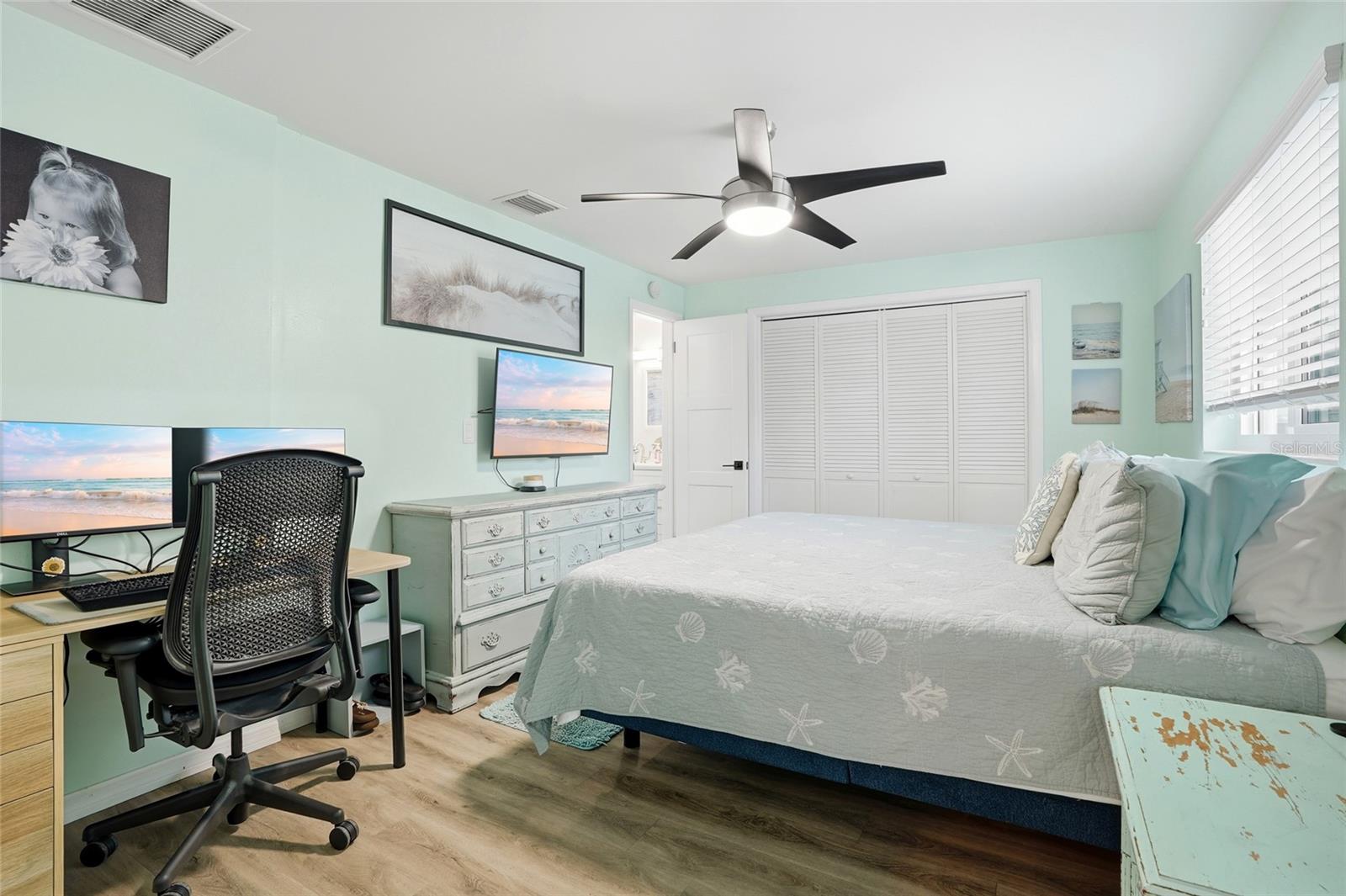 KEENE LAKE MANOR - Residential