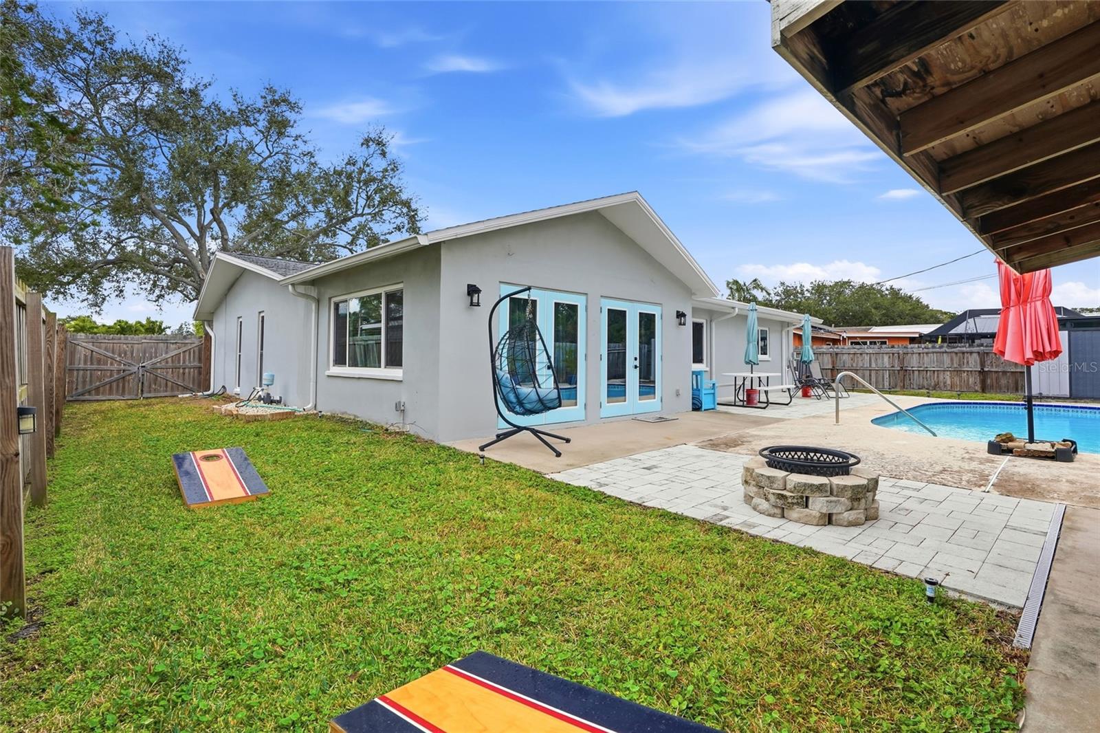 KEENE LAKE MANOR - Residential