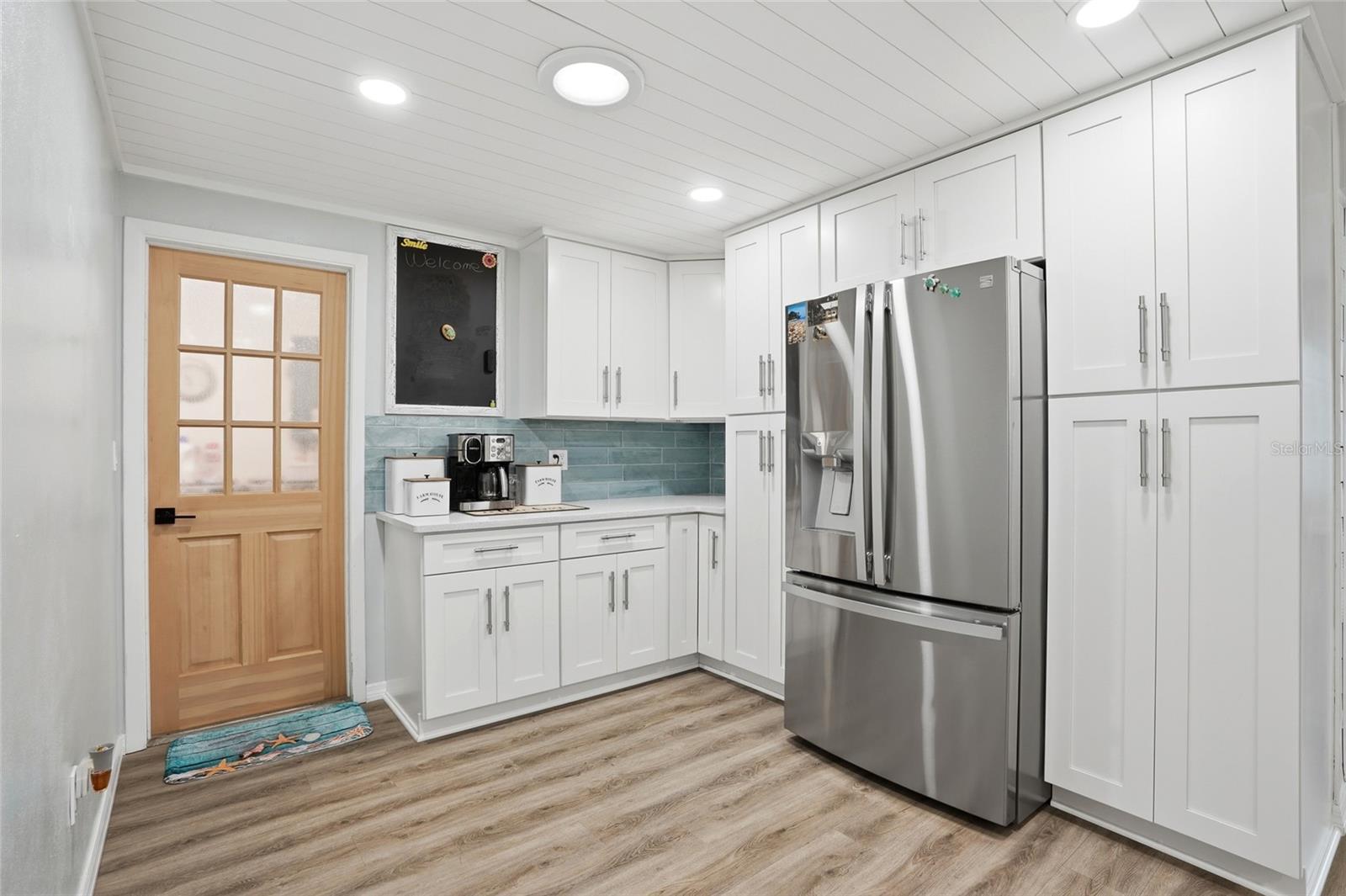 KEENE LAKE MANOR - Residential