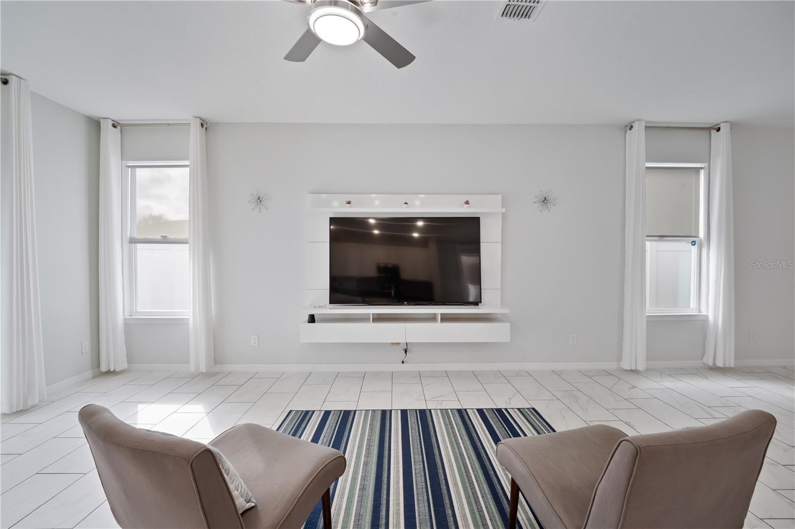 CHELSEA PK/WEST HAVEN - Residential