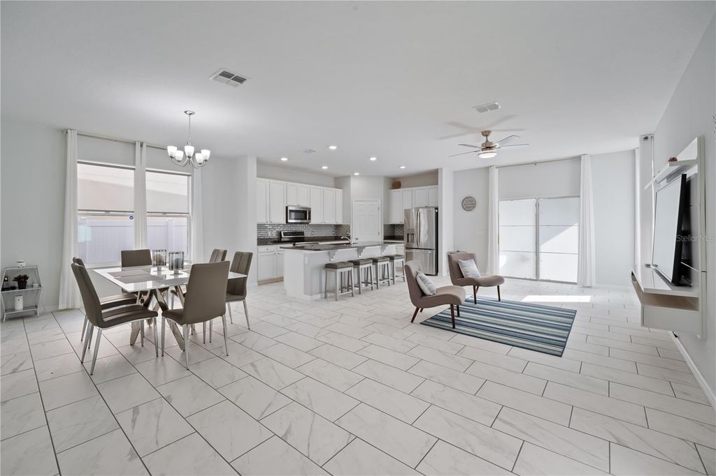 Photo of 178 Aberdeen Street, Davenport, FL 33896 (MLS # L4956781)