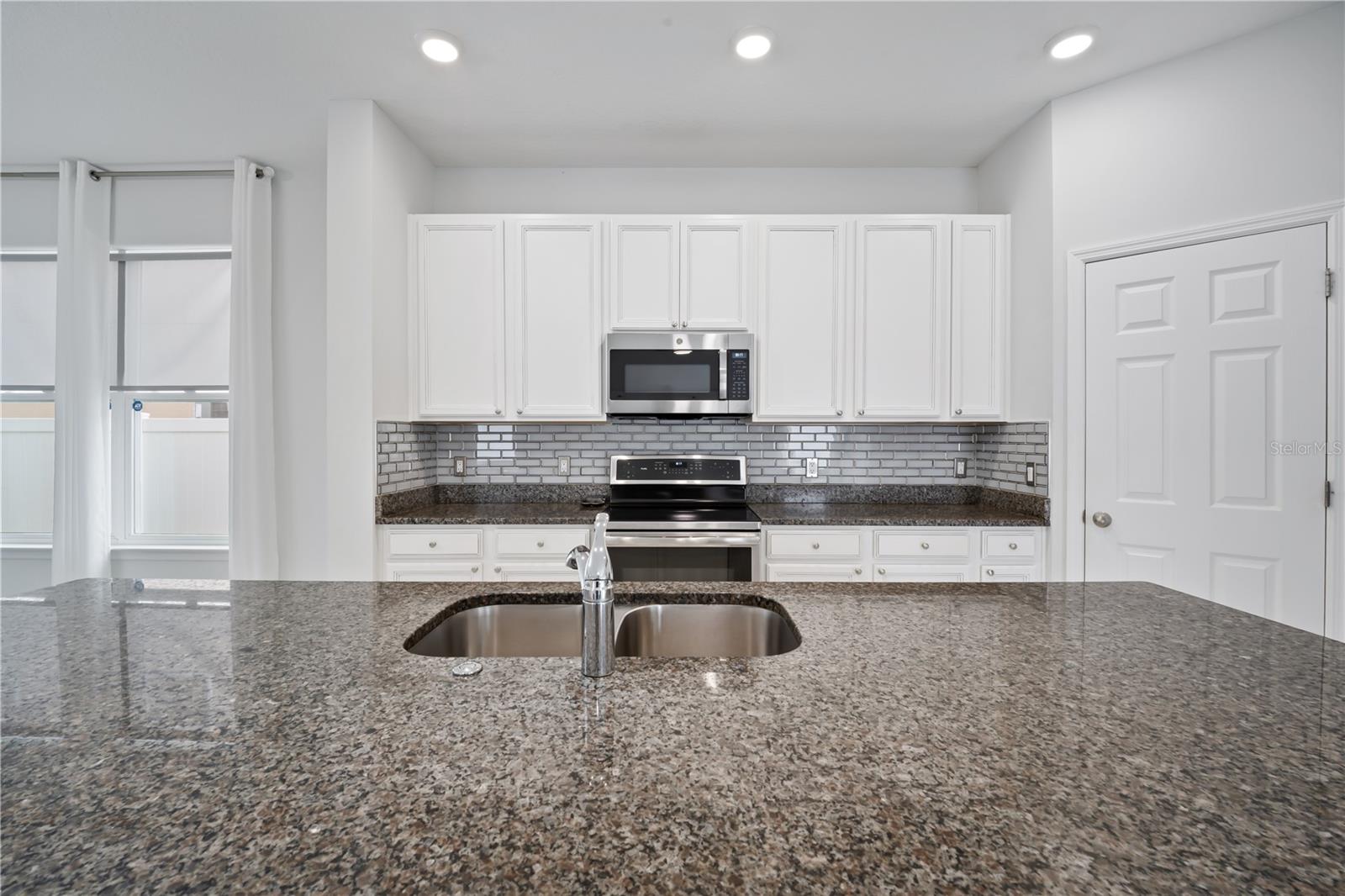 CHELSEA PK/WEST HAVEN - Residential