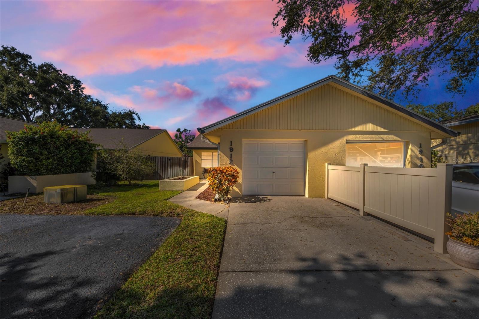 TIMBERLINE CONDO - Residential