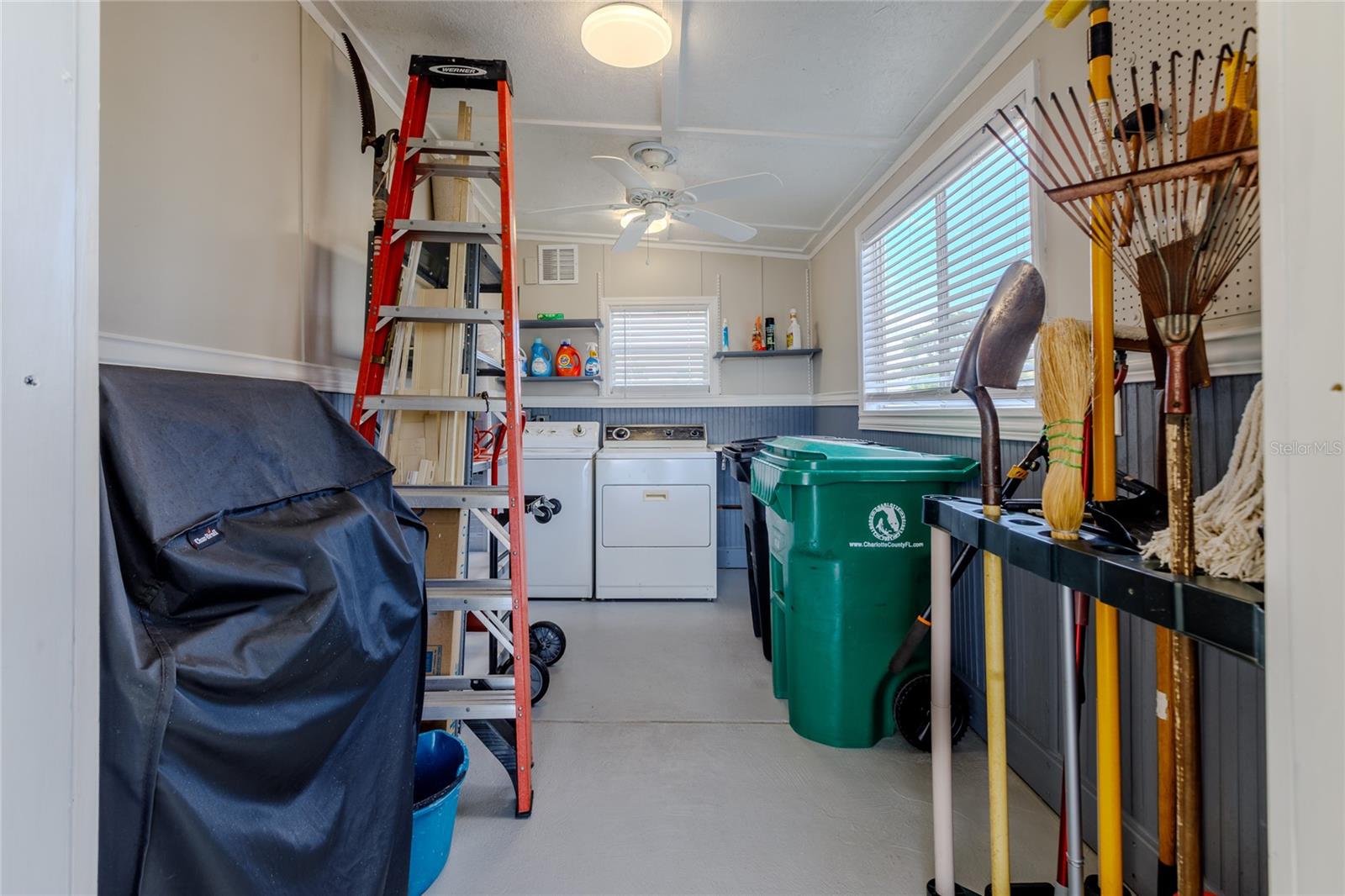 MAPLE LEAF ESTATES - Residential