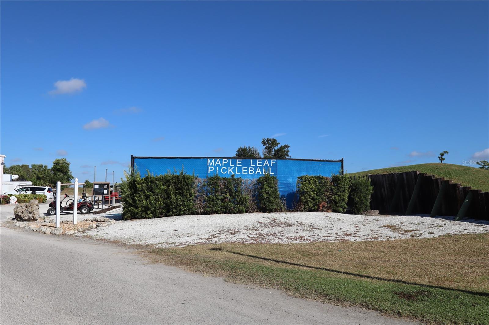 MAPLE LEAF ESTATES - Residential