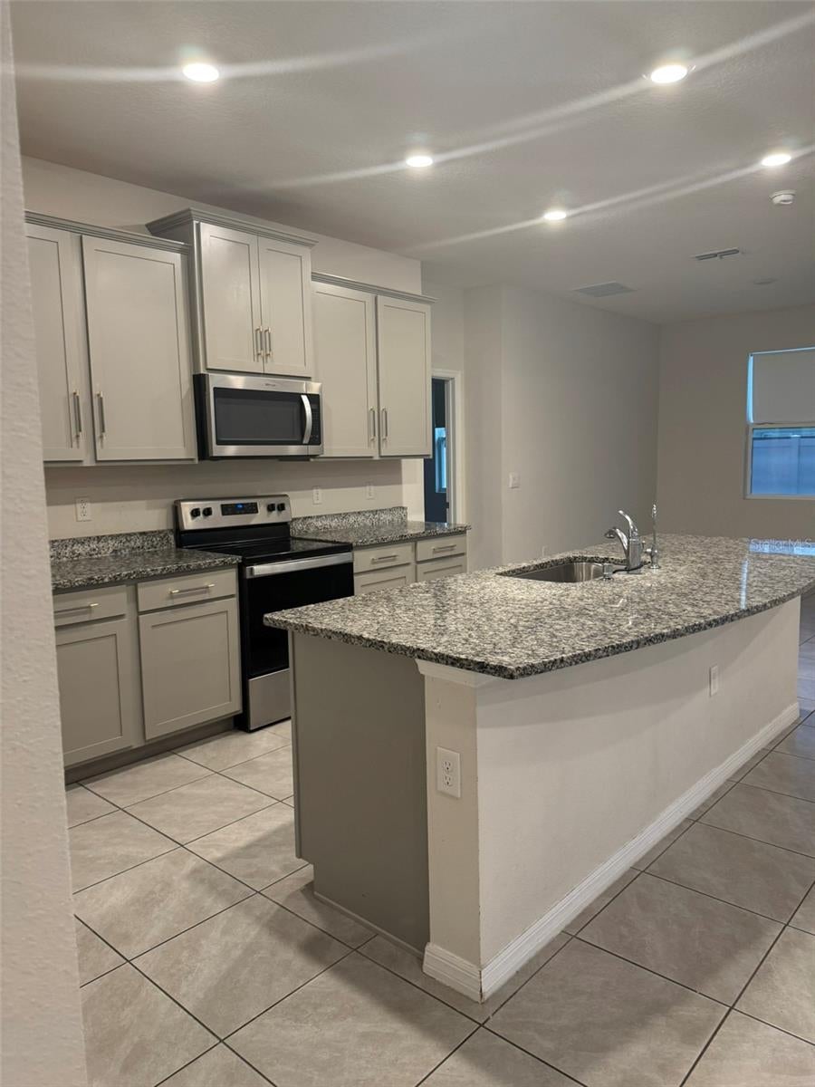 12463 SHINING WILLOW STREET, RIVERVIEW, FL, 33579 3 12463 SHINING WILLOW STREET