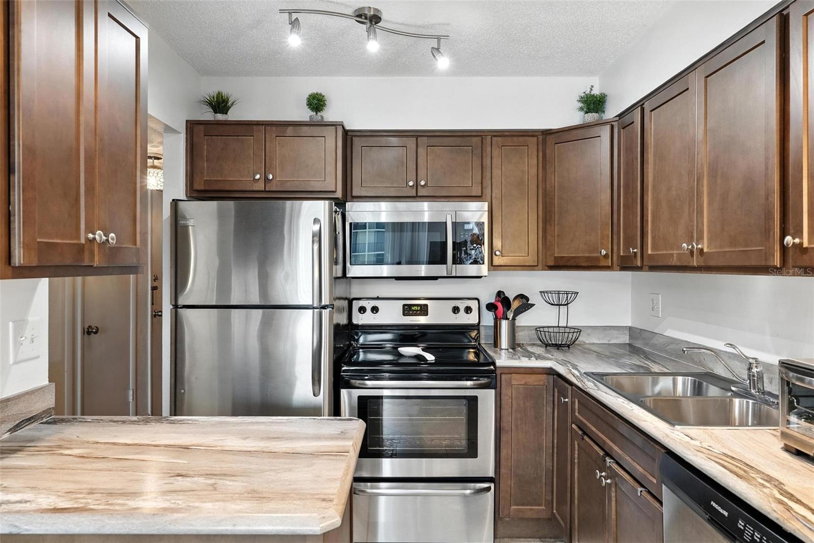 1437 N ATLANTIC AVENUE 310