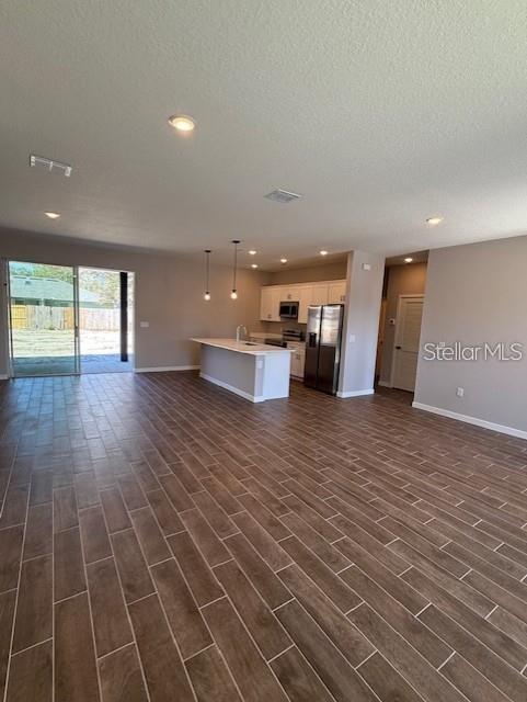 43 WHITTINGHAM LANE