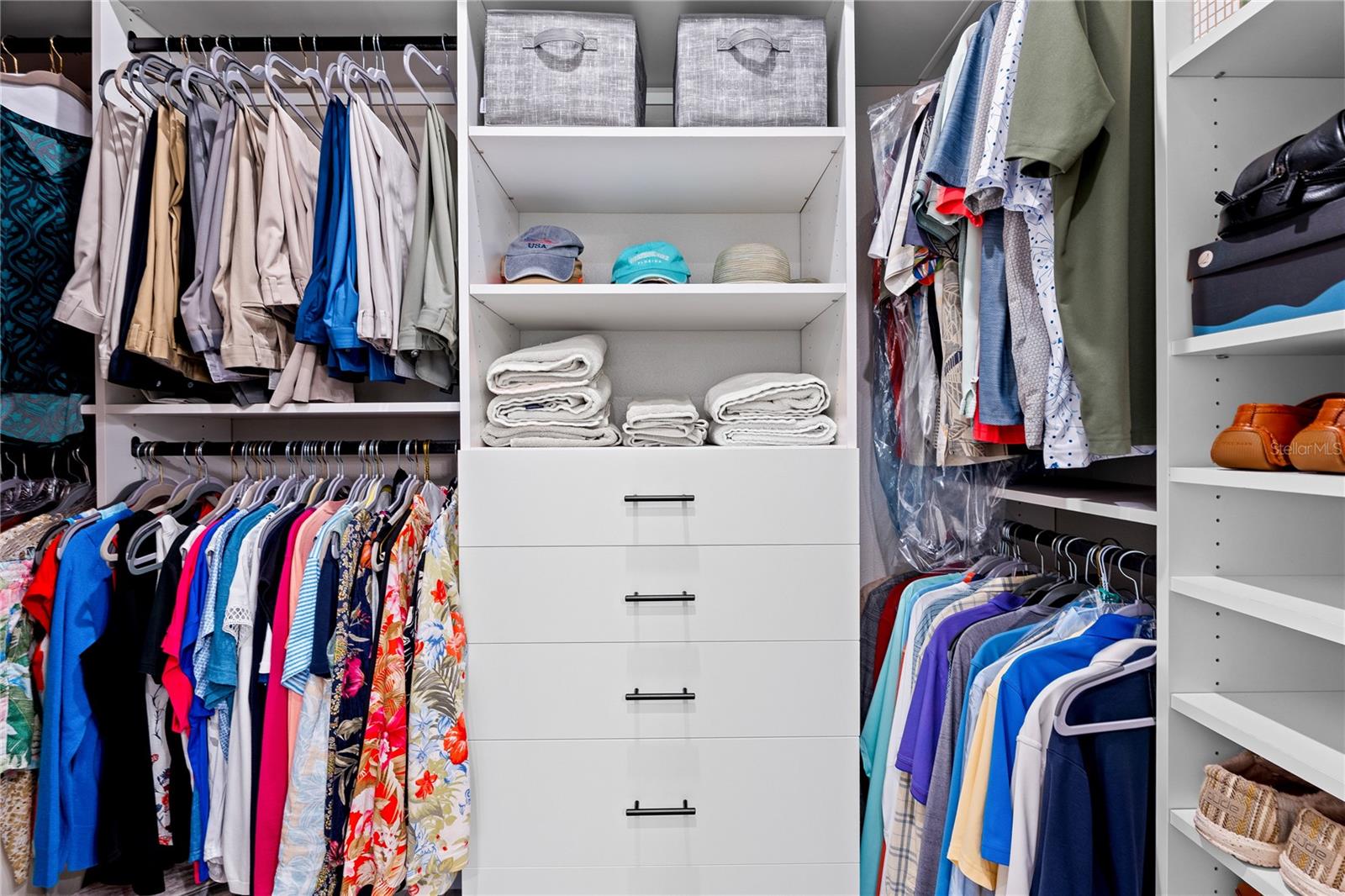 AZARIO ESPLANADE PH II SUBPH A, B & P - Residential