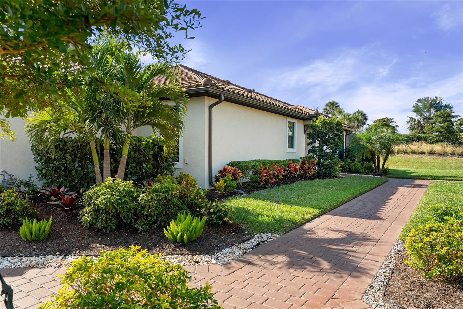 AZARIO ESPLANADE PH II SUBPH A, B & P - Residential