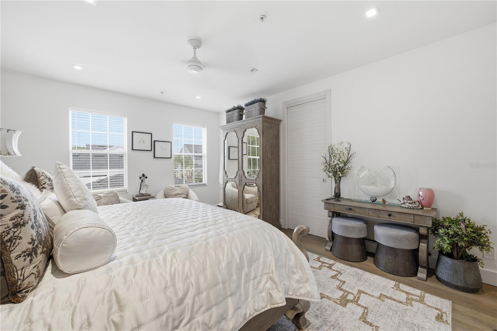 BALDWIN PARK - Residential