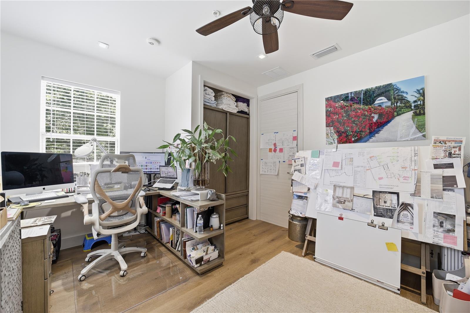 BALDWIN PARK - Residential