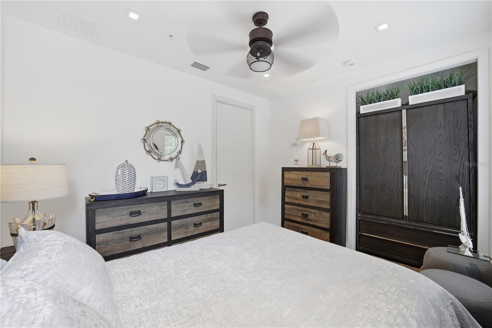 BALDWIN PARK - Residential