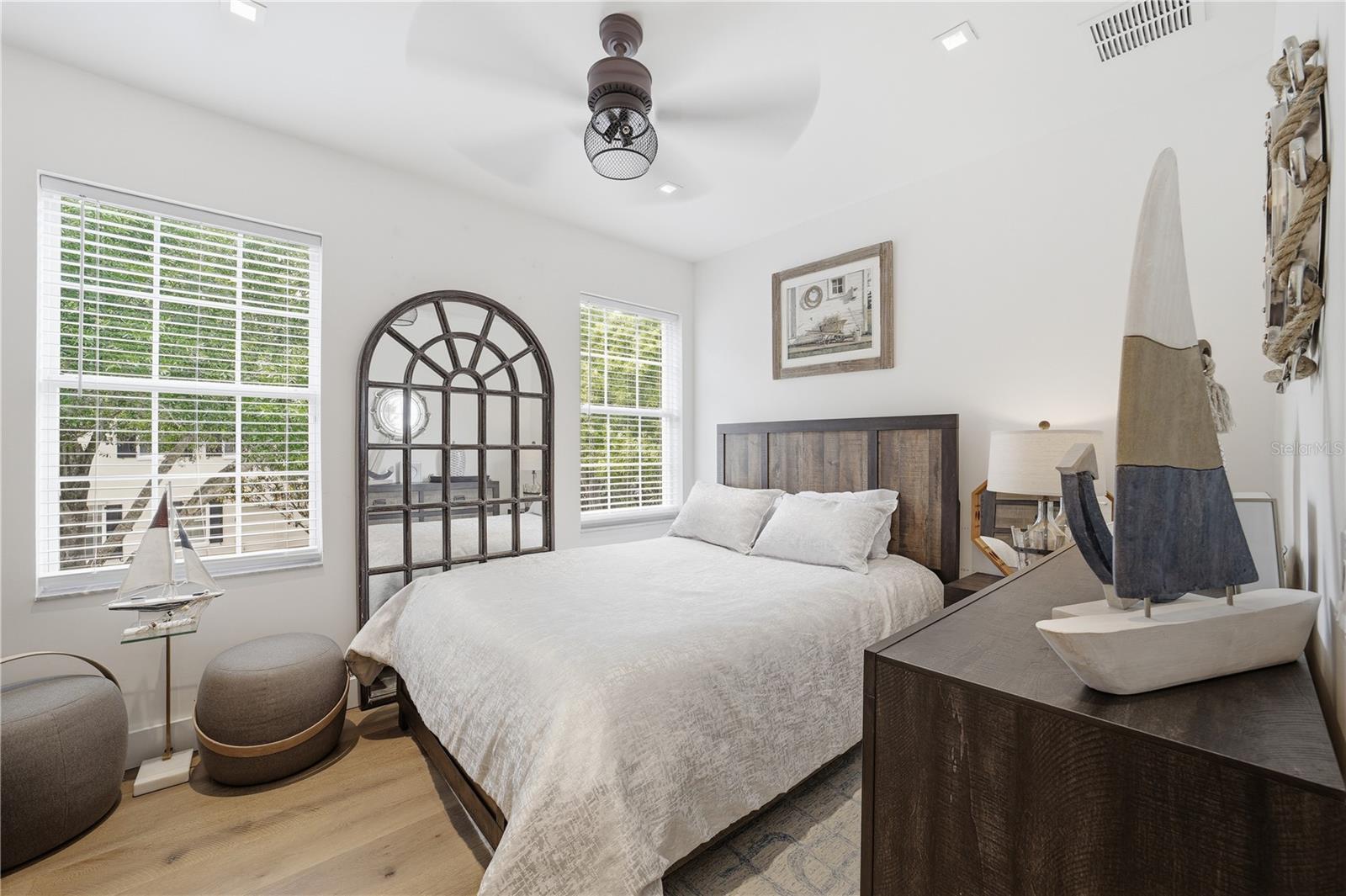 BALDWIN PARK - Residential