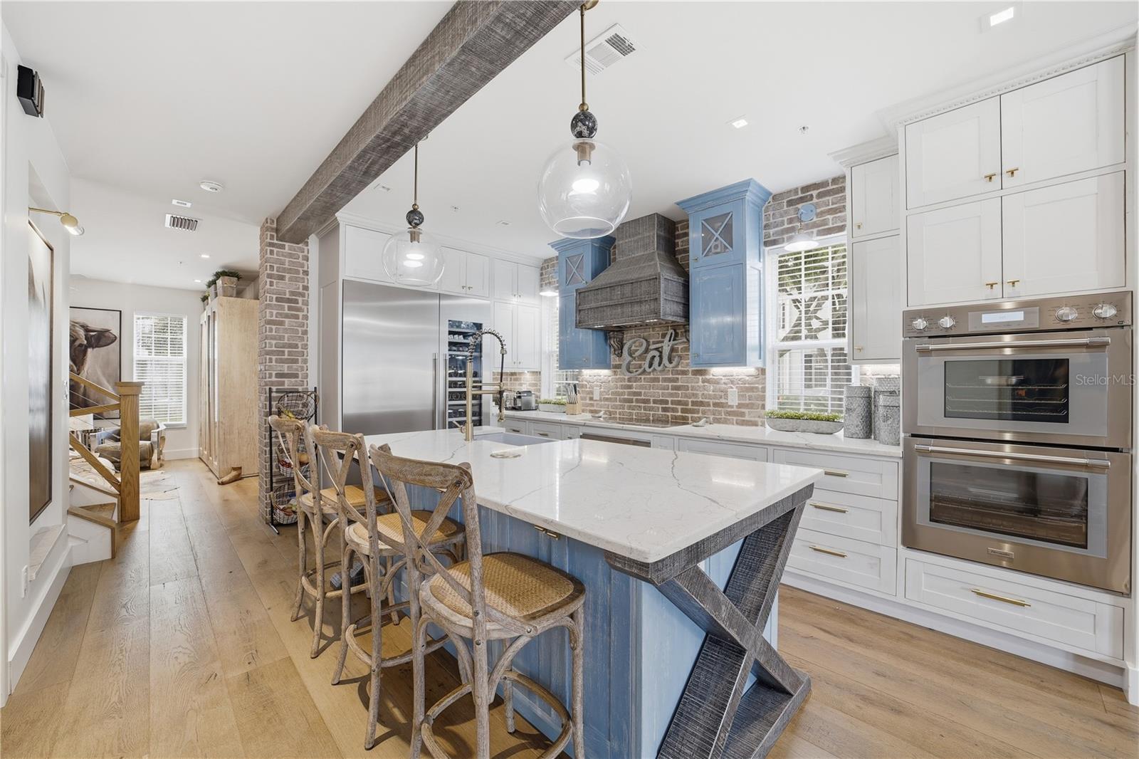 BALDWIN PARK - Residential