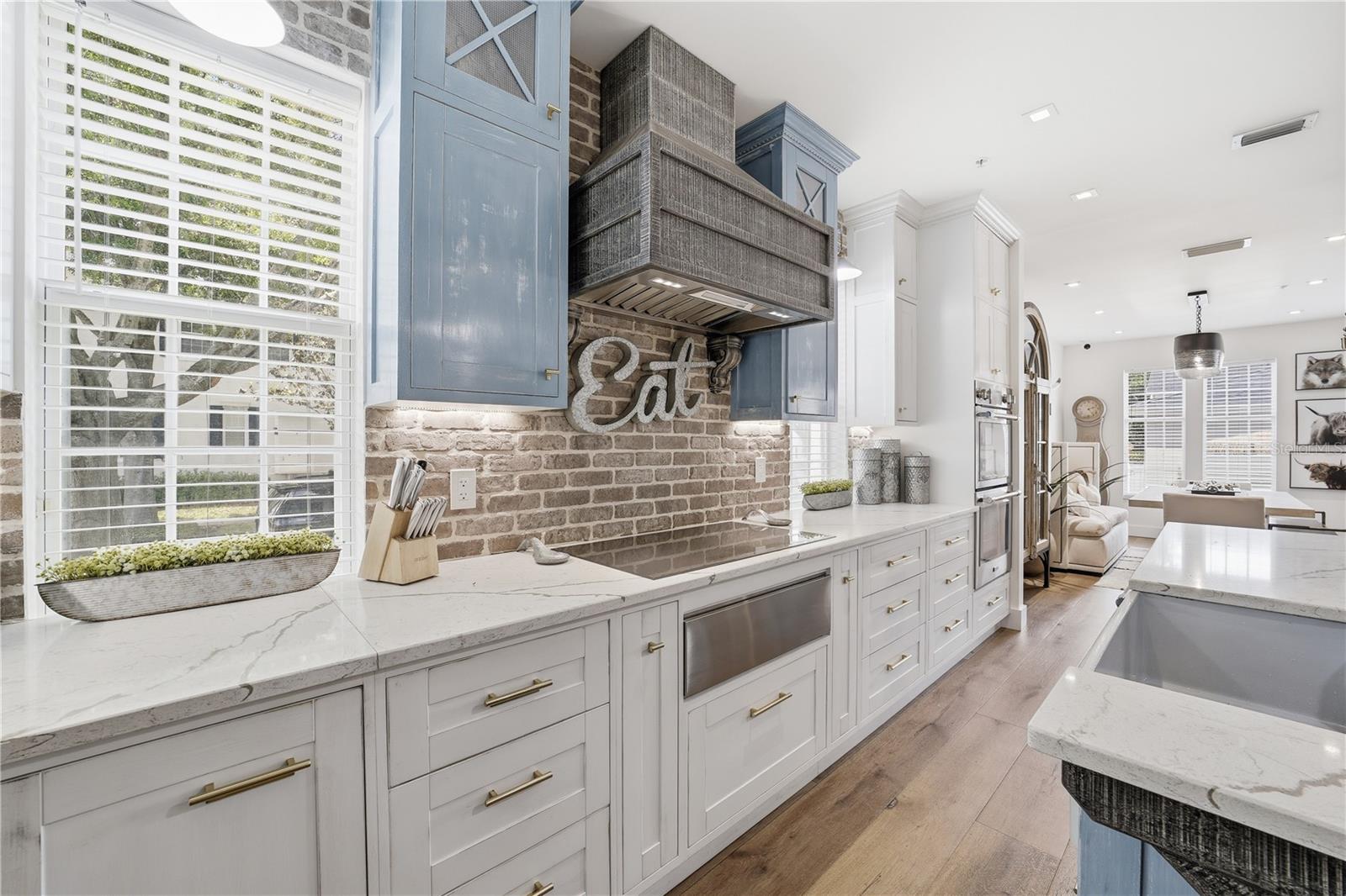 BALDWIN PARK - Residential