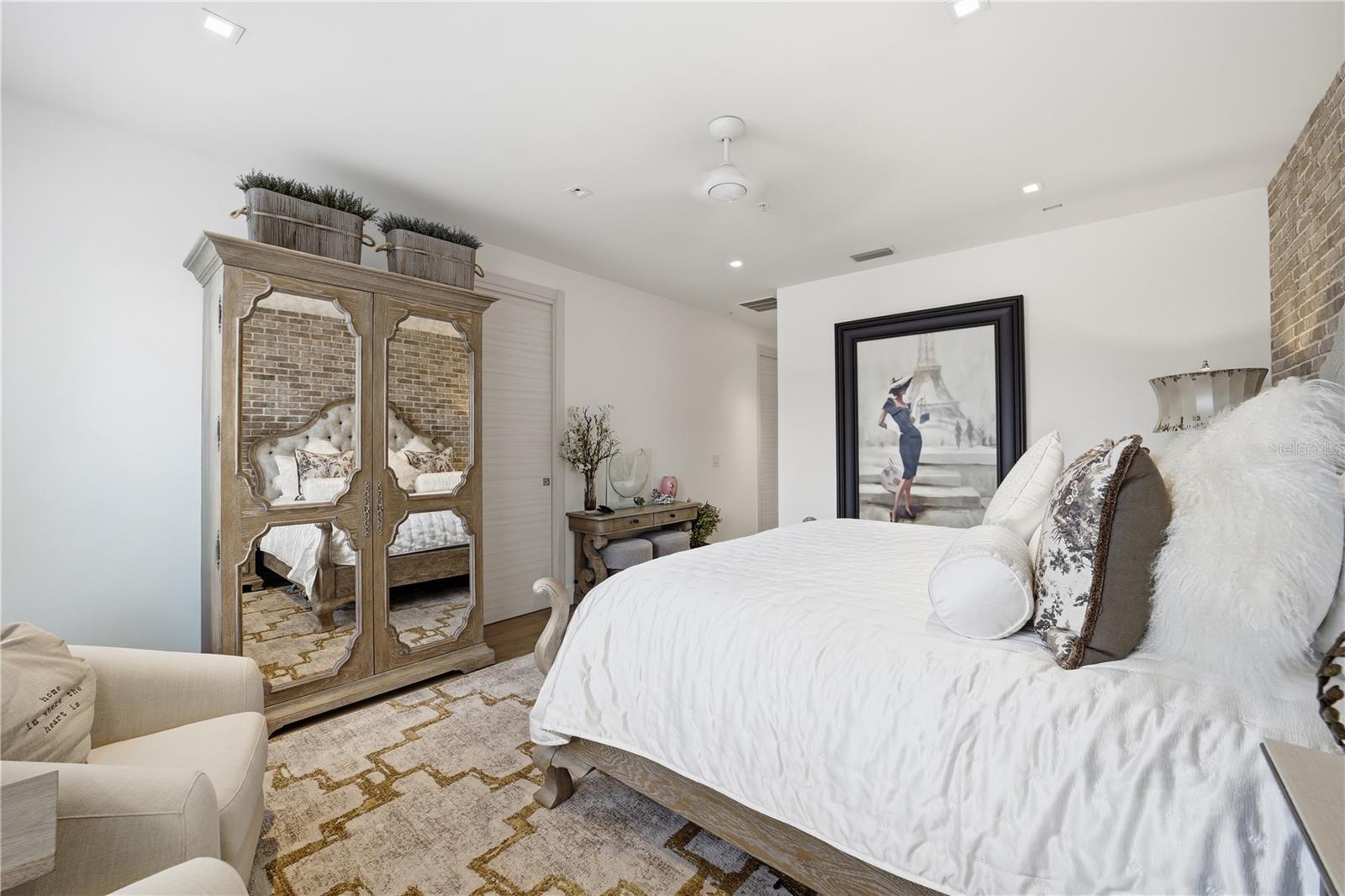 BALDWIN PARK - Residential