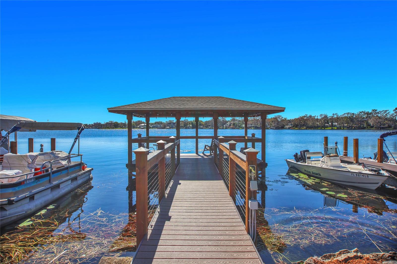 LAKESIDE MANOR APTS CONDO - Residential