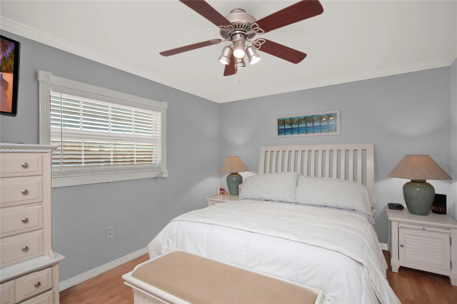 LAKESIDE MANOR APTS CONDO - Residential