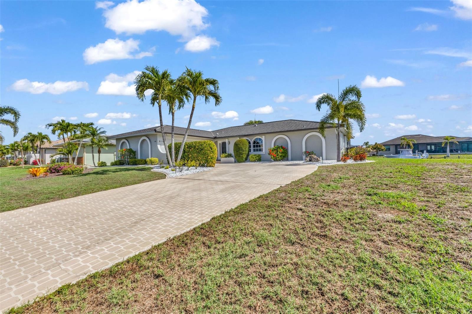PUNTA GORDA ISLES SEC 11 - Residential