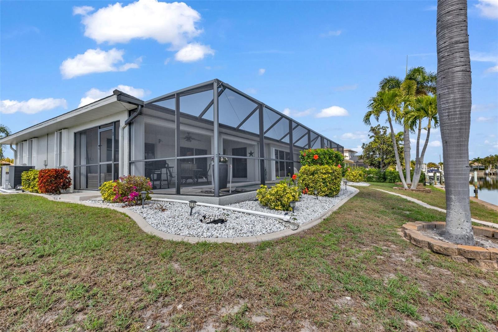 PUNTA GORDA ISLES SEC 11 - Residential