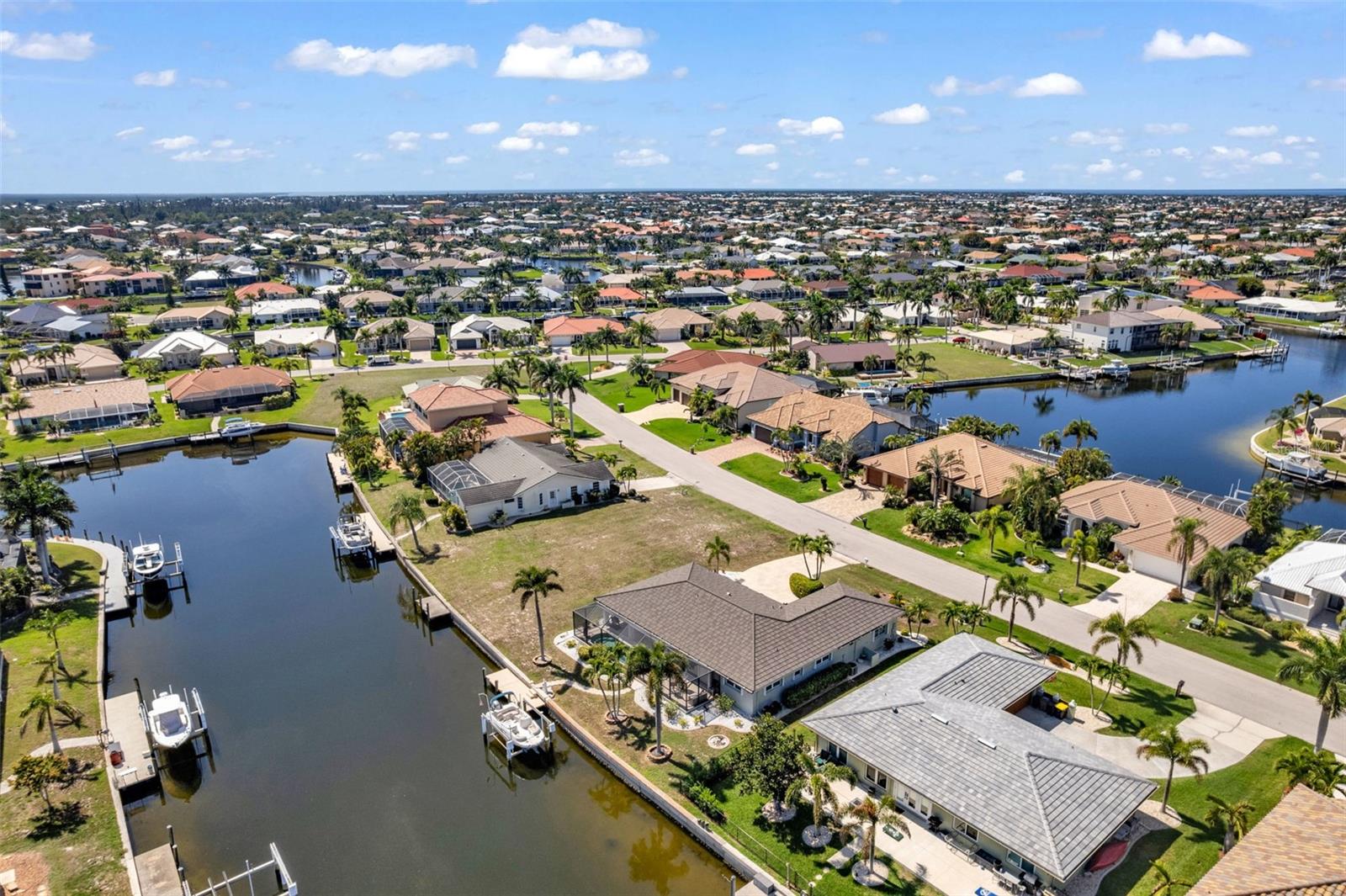 PUNTA GORDA ISLES SEC 11 - Residential
