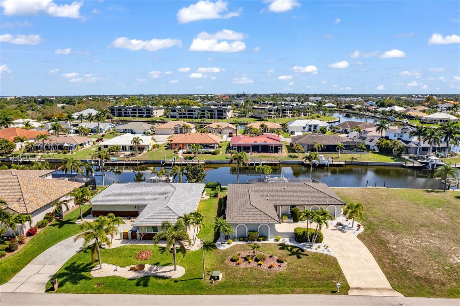 PUNTA GORDA ISLES SEC 11 - Residential