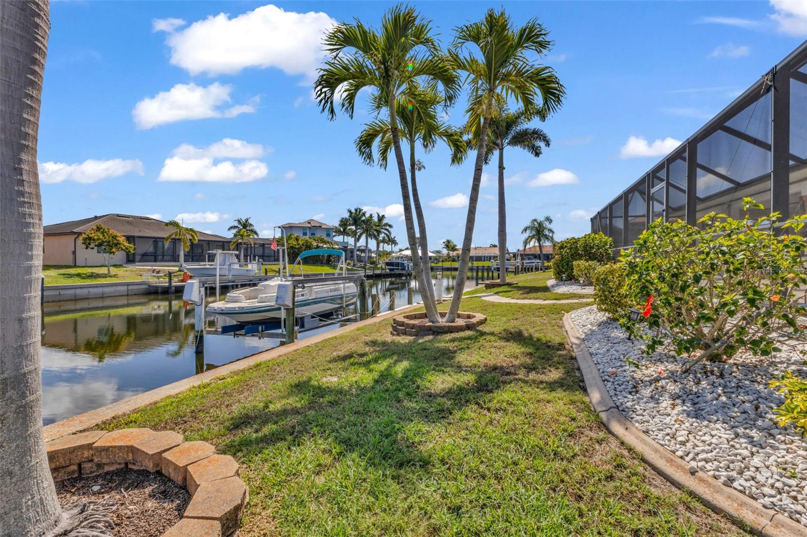 PUNTA GORDA ISLES SEC 11 - Residential