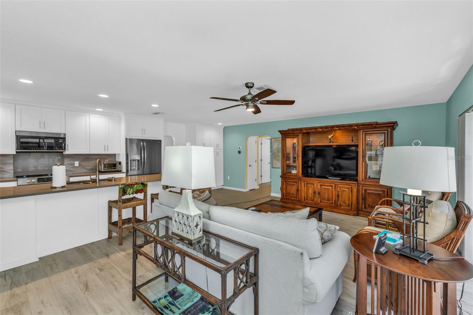 PUNTA GORDA ISLES SEC 11 - Residential