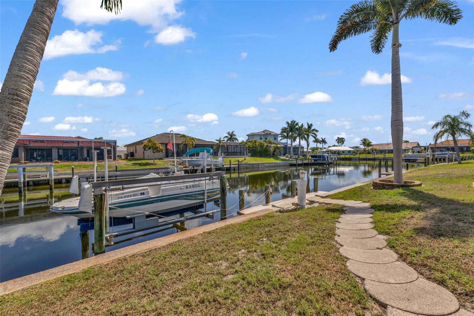 PUNTA GORDA ISLES SEC 11 - Residential