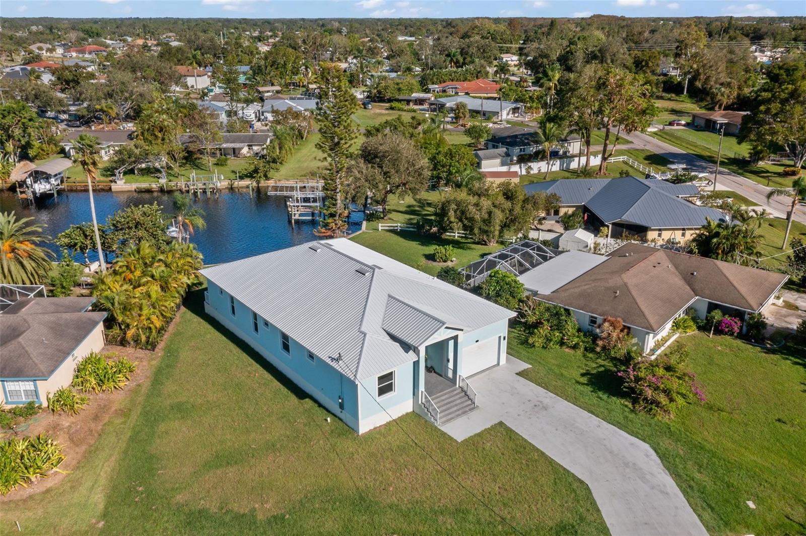 FT MYERS SHORES - Residential