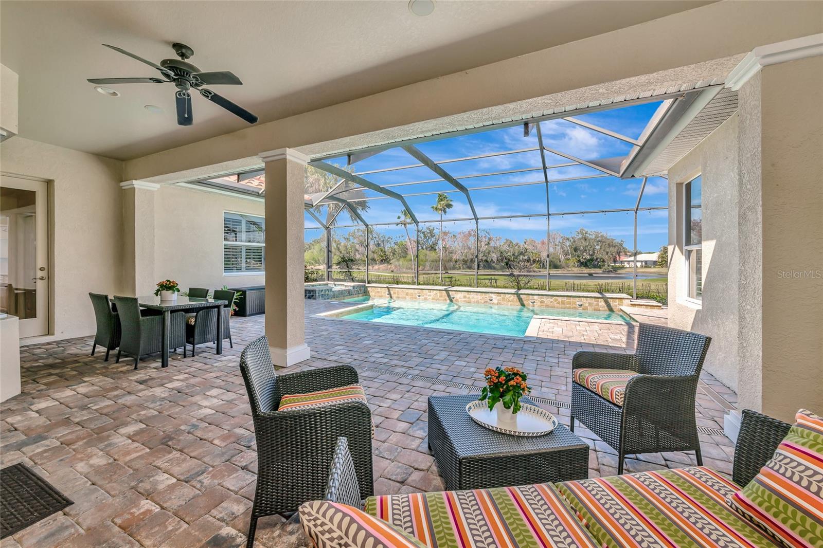 WATERLEFE GOLF & RIVER CLUB UN9 - Residential