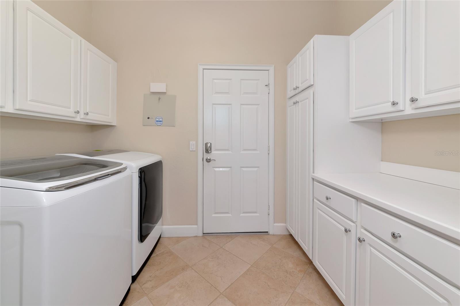 WATERLEFE GOLF & RIVER CLUB UN9 - Residential