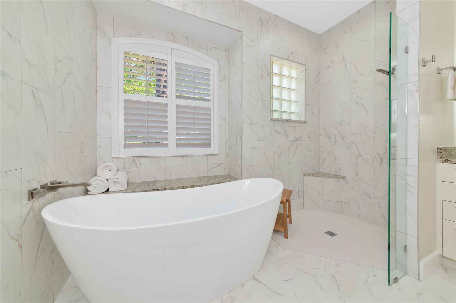 WATERLEFE GOLF & RIVER CLUB UN9 - Residential