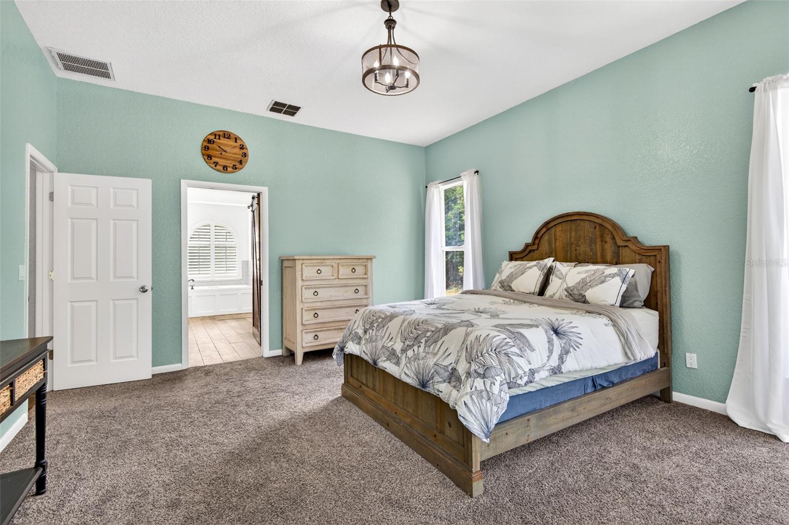 STAFFORD OAKS - Residential